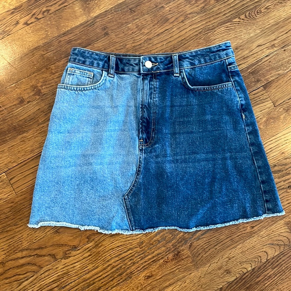 French Connection Denim Raw Hem Jean Skirt - Size Women’s US 8